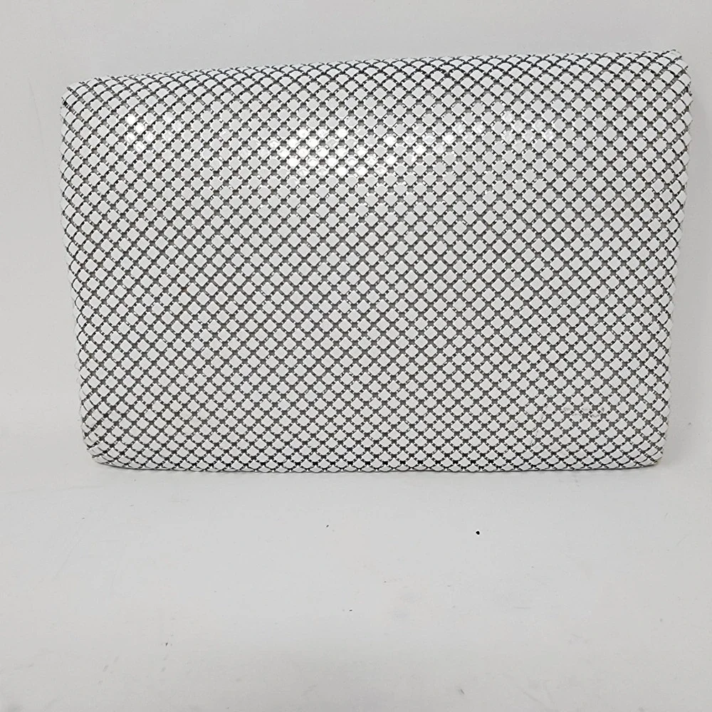 Whiting And Davis International White Metal Mesh Clutch Purse Crossbody‎ Bag VTG